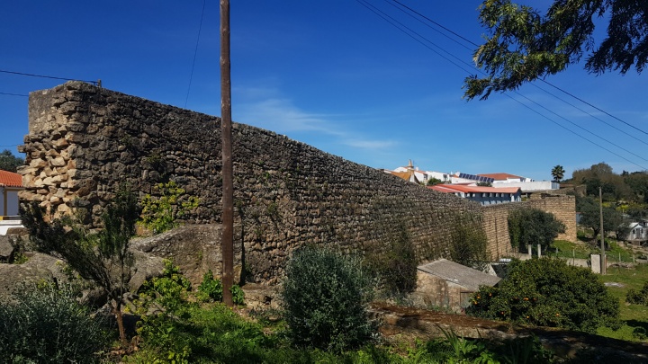 8 - Castelo do Crato - Muralha.jpg_9.45_jpg